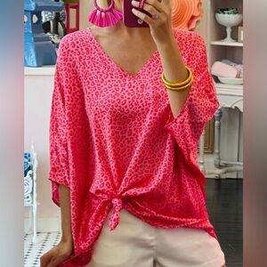 PINK CHEETAH PRINT OVERSIZED DOLMAN SLEEVE V NECK TOP Size Large